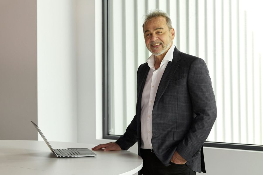 Mauro Vecchi