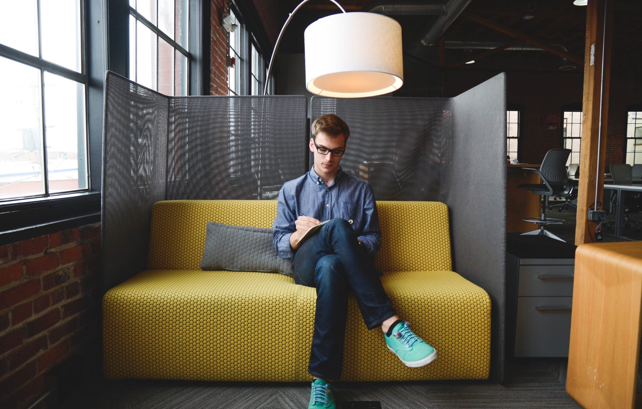 4 Key Considerations for Interior Office Design Projects