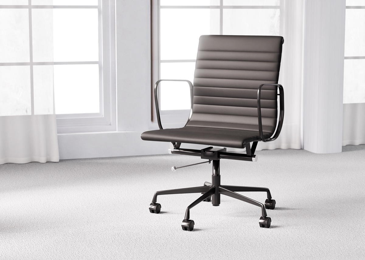 Forum-Chair_FOR_COM_BK_Alt