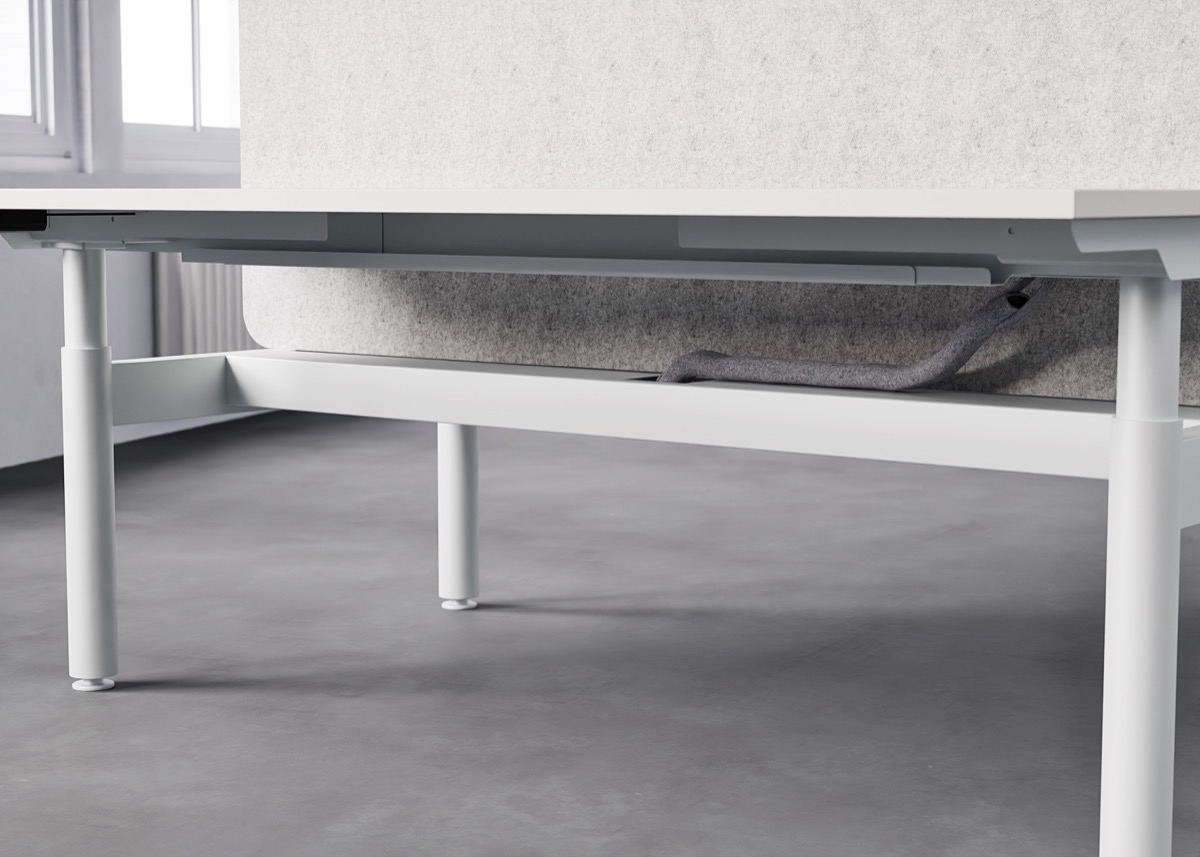 Strata Workstations