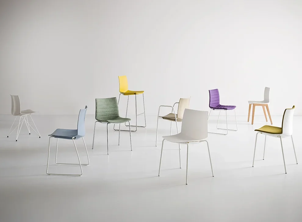 Carlo Stools