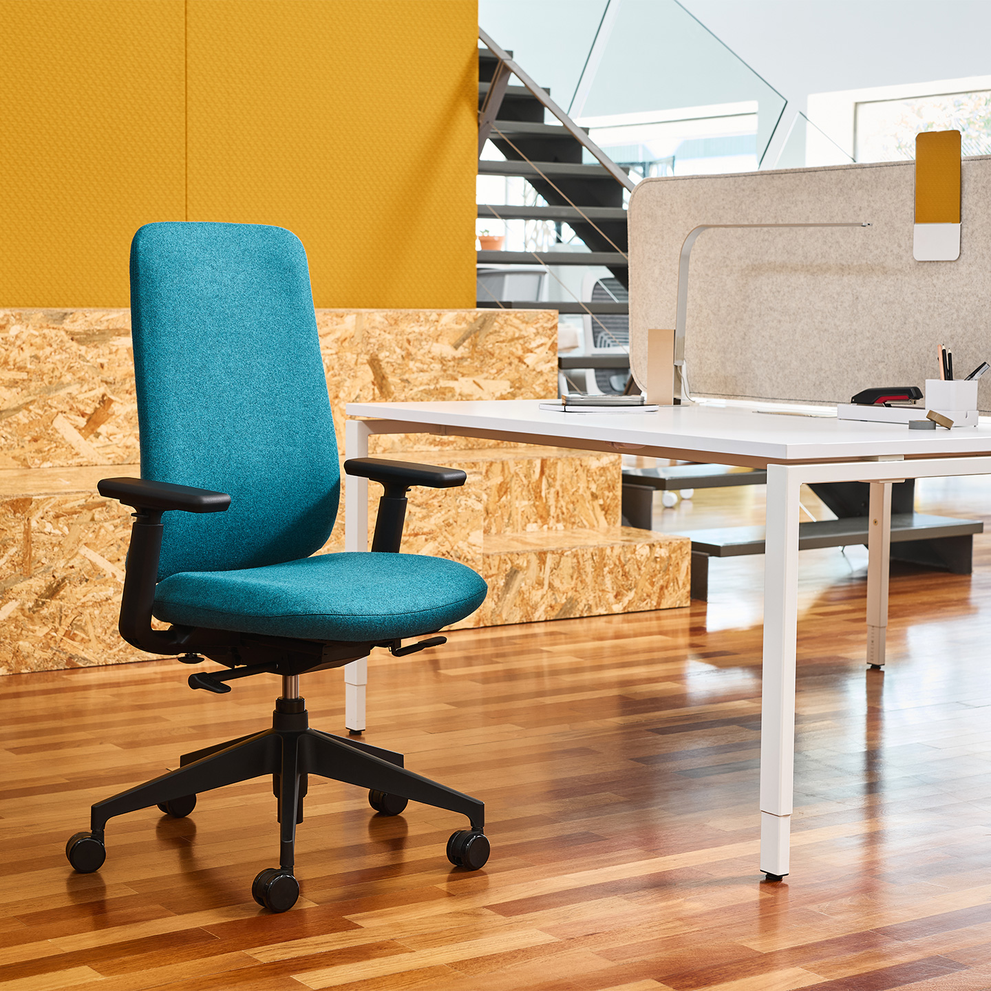 Haworth Aloha Pro Task Chair — image 3