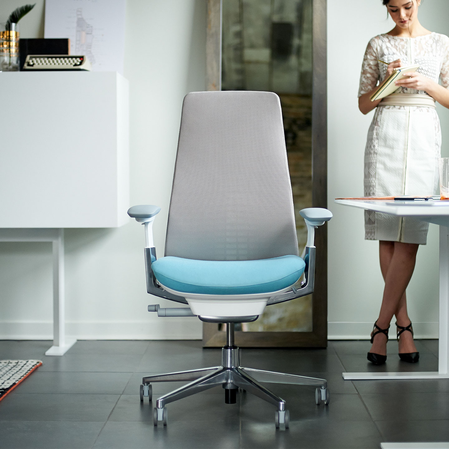 Haworth Fern Task Chair — image 12