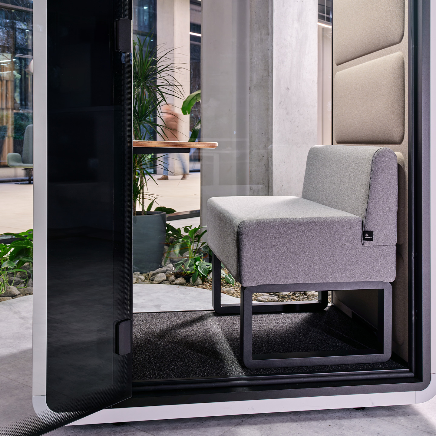 HushFree.S.Hybrid Acoustic Booth