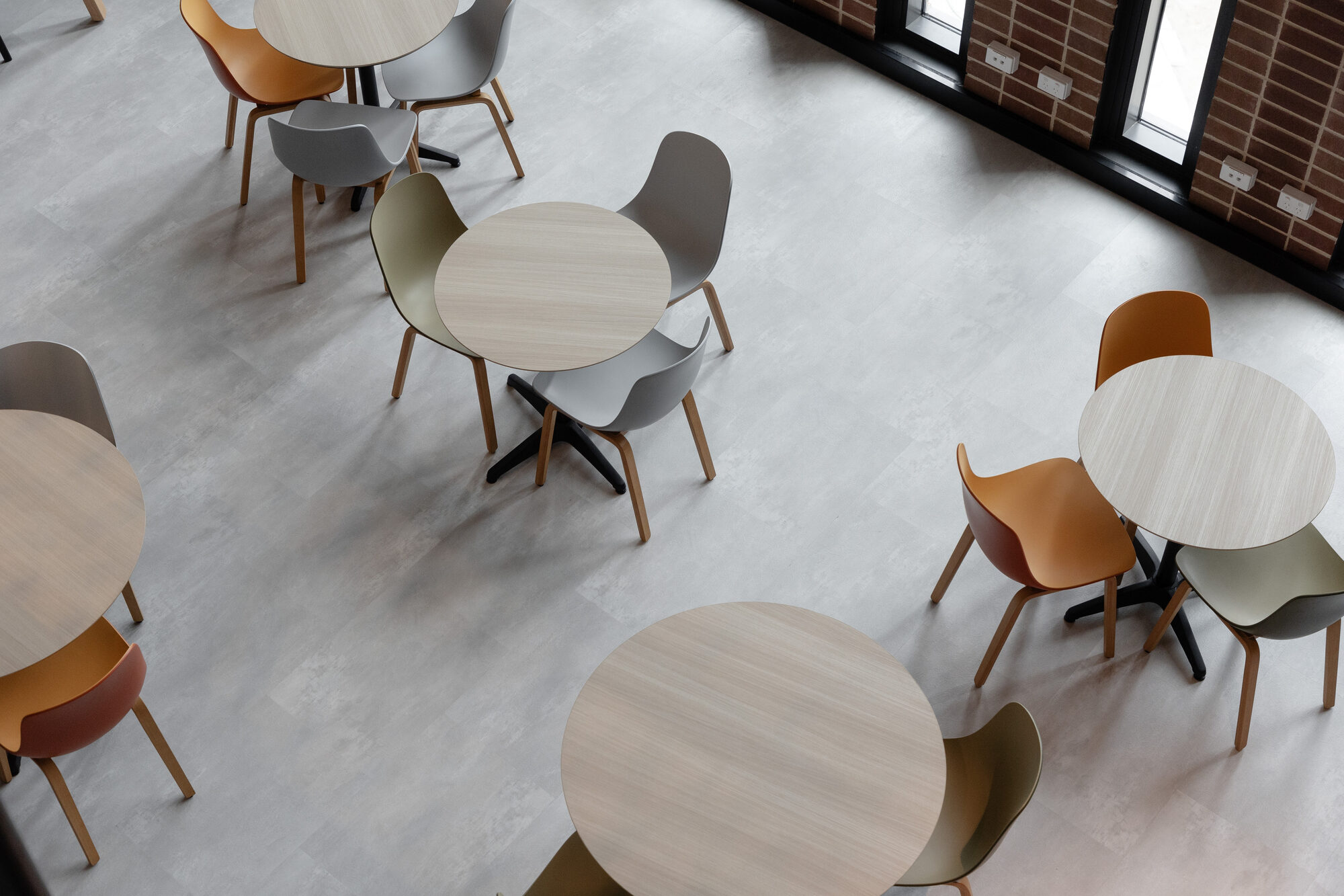 Indi Chair — image 4