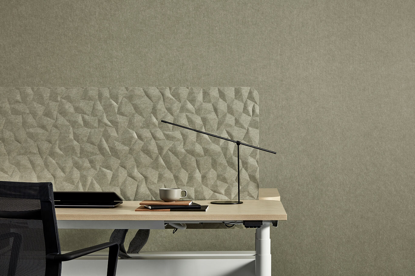 Strata Workstations — image 16