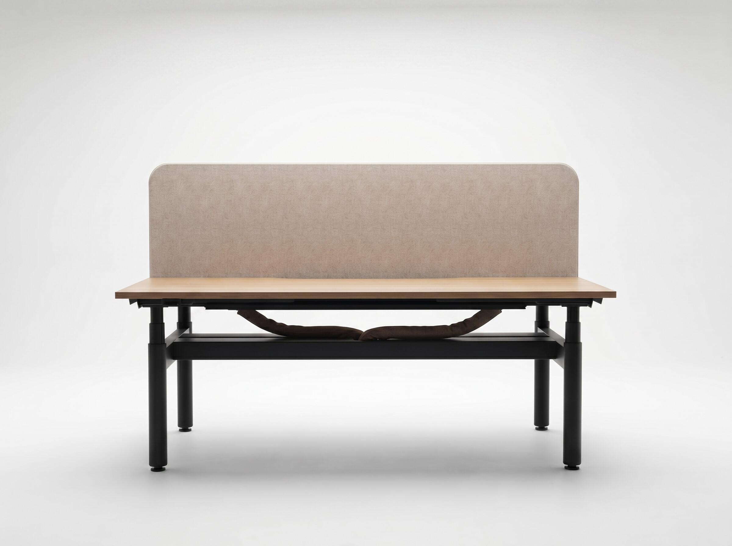 Strata Workstations image 3
